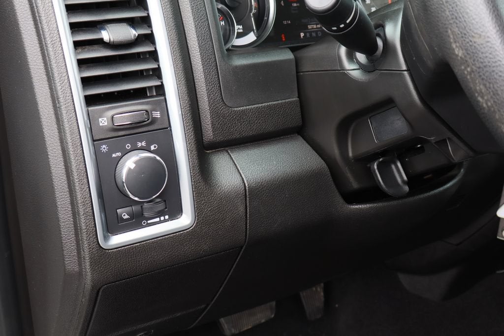 2022 RAM 1500 Classic SLT
