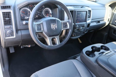 2022 RAM 1500 Classic SLT Crew Cab 4x4 5'7" Box