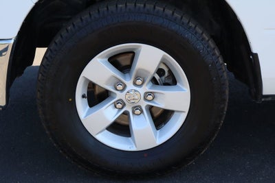 2022 RAM 1500 Classic SLT Crew Cab 4x4 5'7" Box