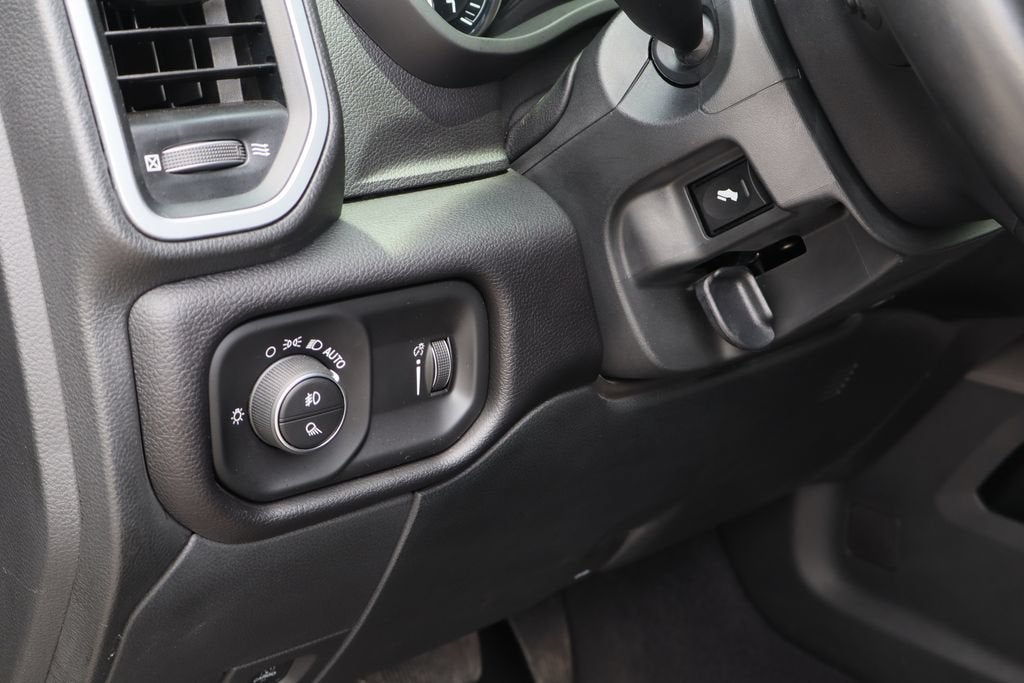 2022 RAM 2500 Big Horn Crew Cab 4x4 6'4" Box