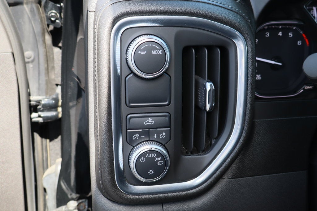 2020 GMC Sierra 1500 SLE - Photo 13