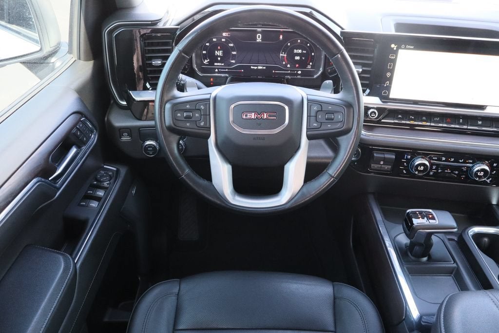 2024 GMC Sierra 1500 SLT - Photo 23