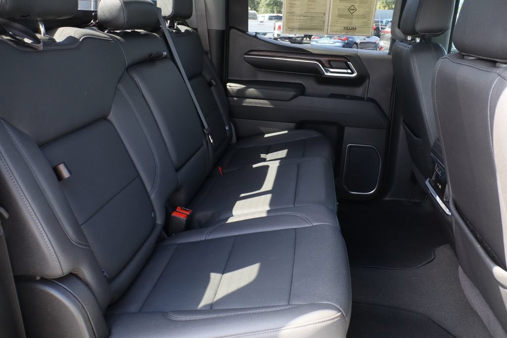 2024 GMC Sierra 1500 SLT - Photo 27