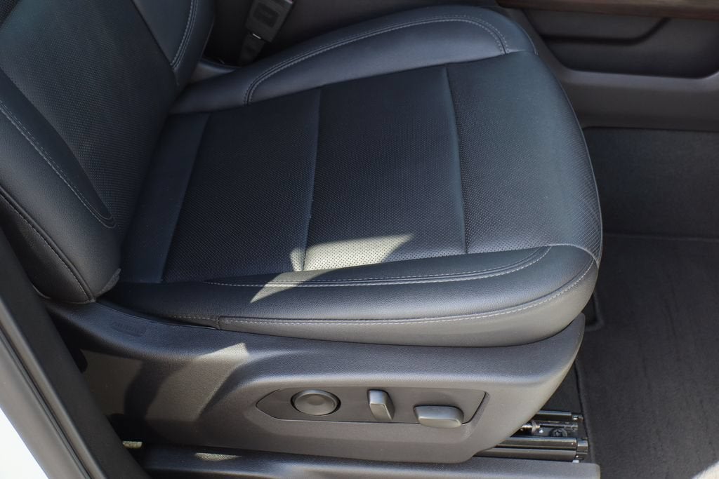 2024 GMC Sierra 1500 SLT - Photo 29