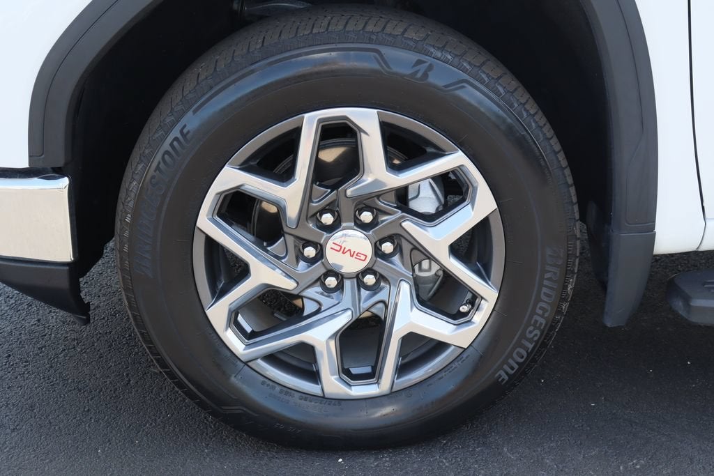 2024 GMC Sierra 1500 SLT - Photo 32