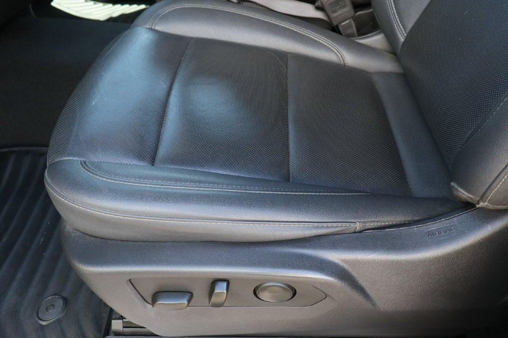 2025 GMC Sierra 1500 SLT - Photo 20