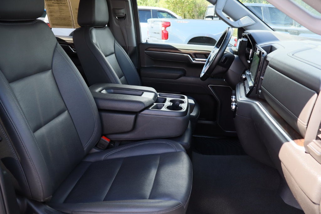 2025 GMC Sierra 1500 SLT - Photo 26