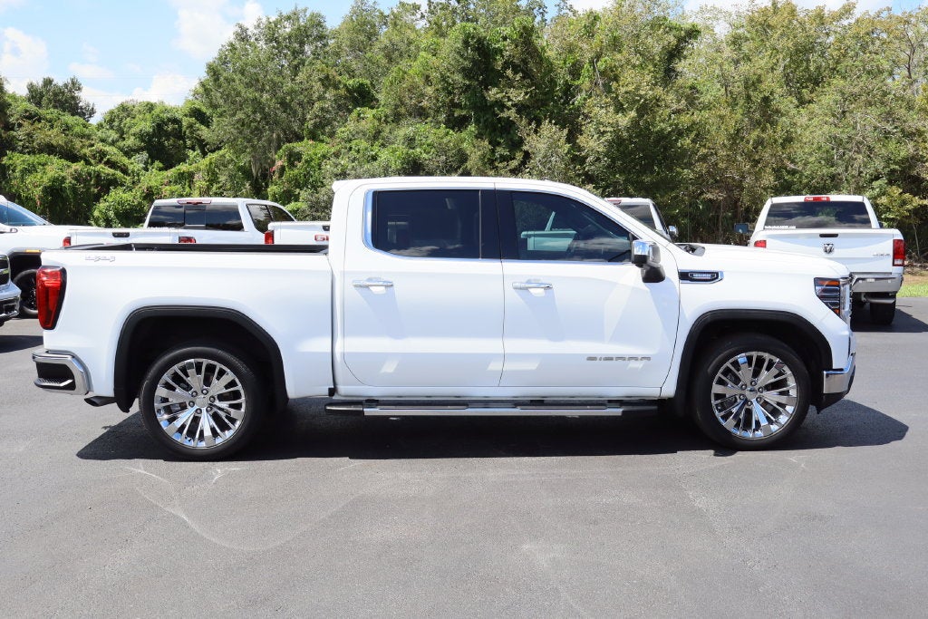 2023 GMC Sierra 1500 SLT - Photo 10