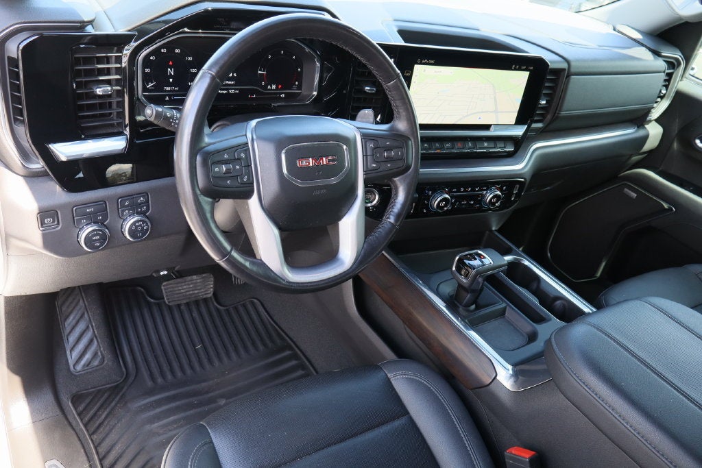 2023 GMC Sierra 1500 SLT - Photo 12