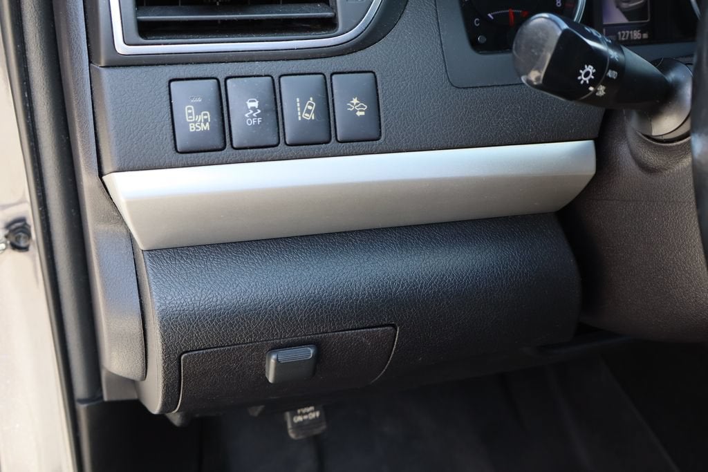2016 Toyota Camry XSE