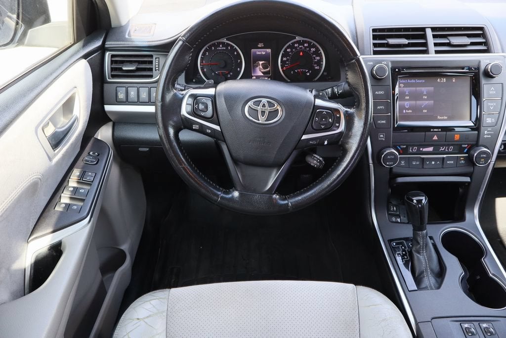 2016 Toyota Camry XSE