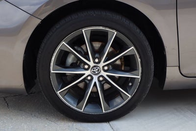 2016 Toyota Camry XSE