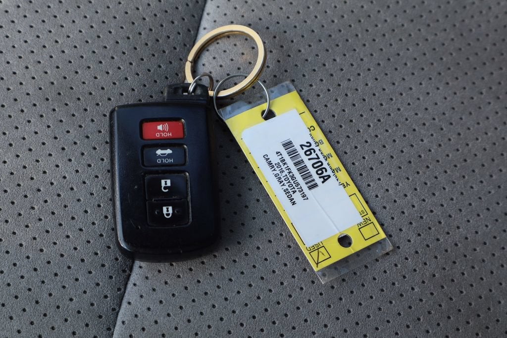 2016 Toyota Camry XSE