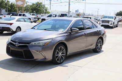 2016 Toyota Camry XSE