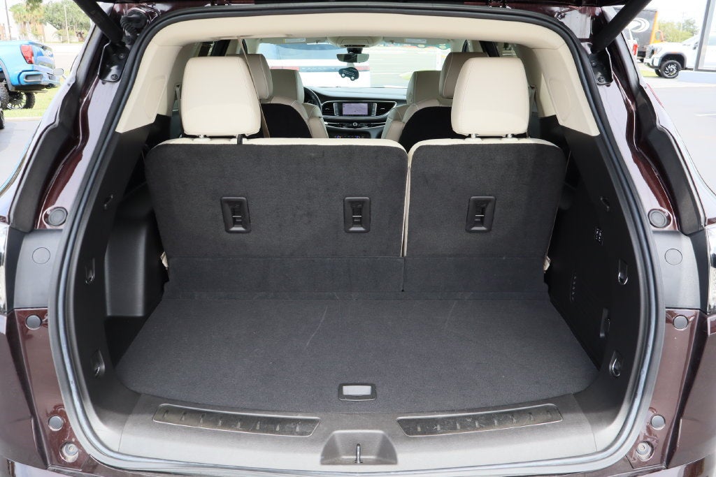 2022 Buick Enclave Avenir