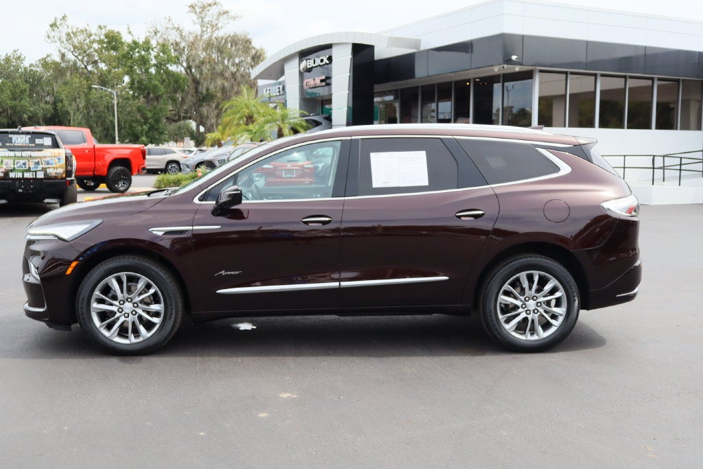 2022 Buick Enclave Avenir