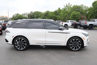 2024 Lincoln Nautilus Black Label