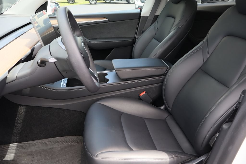 2024 Tesla Model Y Long Range
