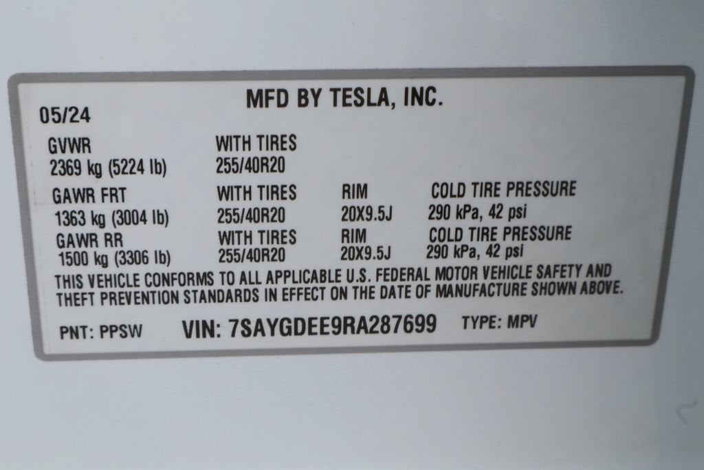 2024 Tesla Model Y Long Range