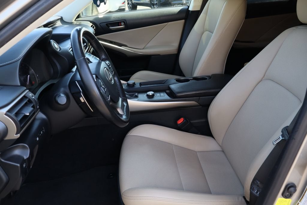 2018 Lexus IS 300 IS 300