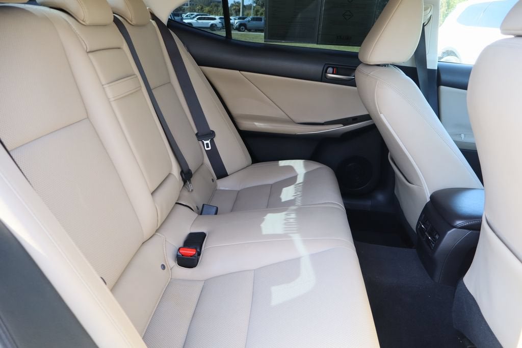 2018 Lexus IS 300 IS 300