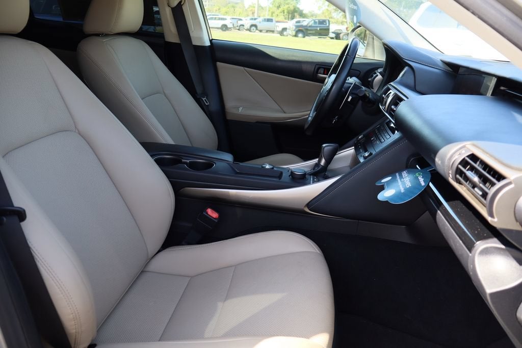 2018 Lexus IS 300 IS 300