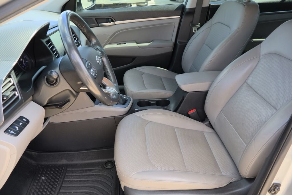 2020 Hyundai Elantra Limited