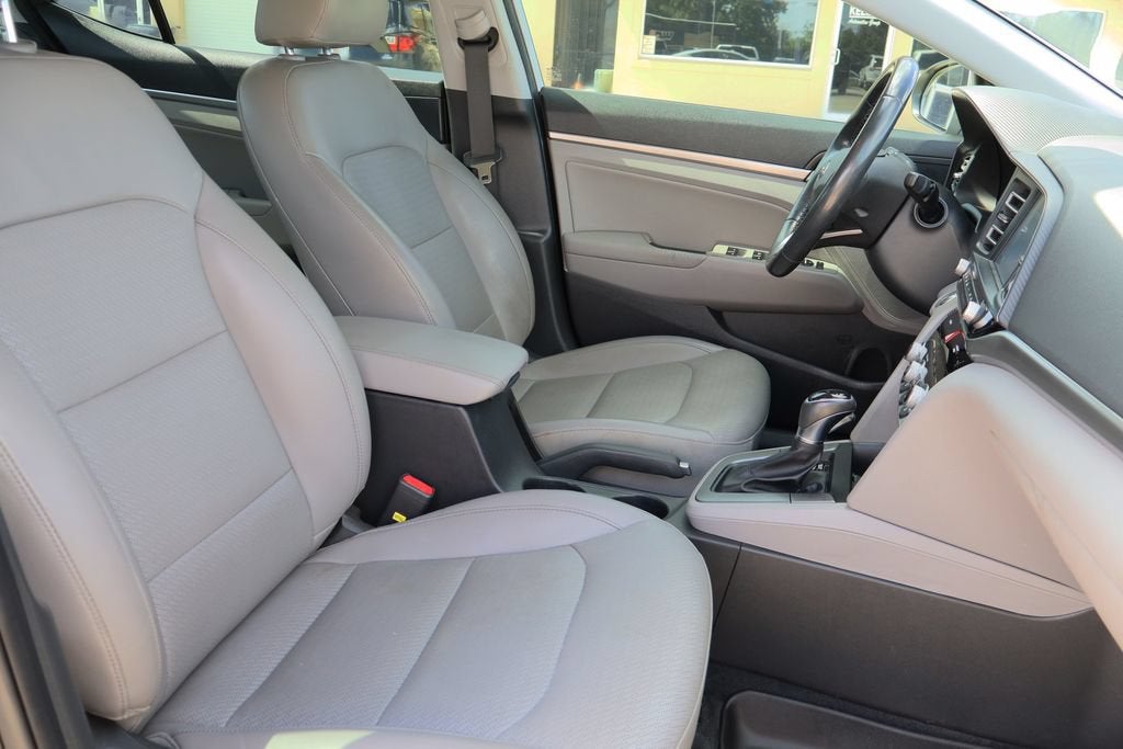 2020 Hyundai Elantra Limited