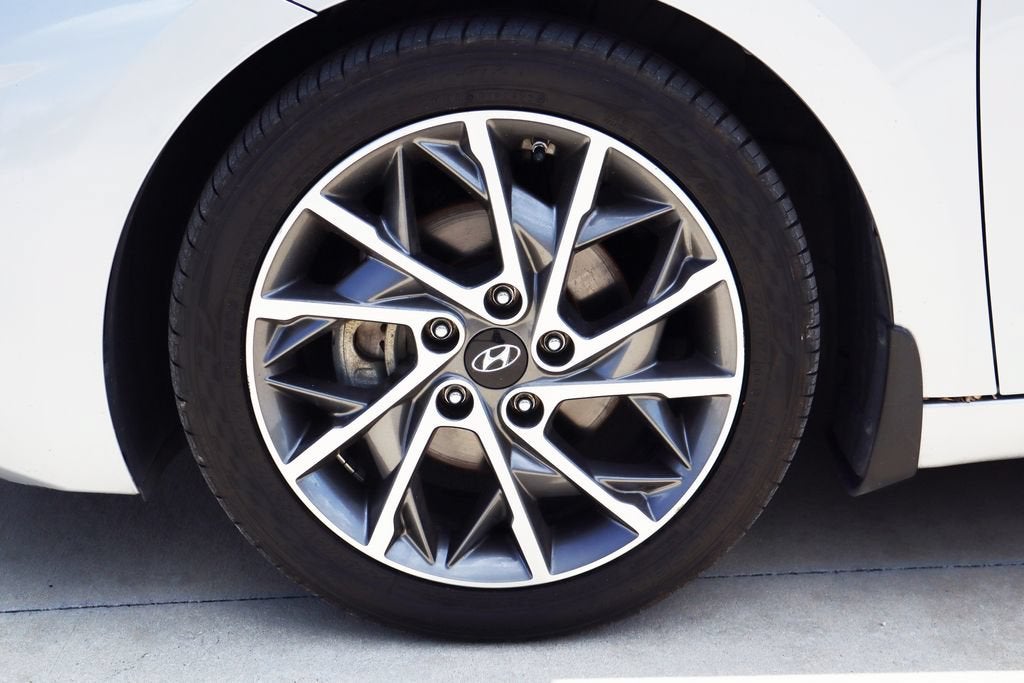 2020 Hyundai Elantra Limited