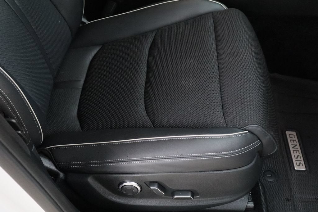 2023 Genesis GV70 2.5T AWD