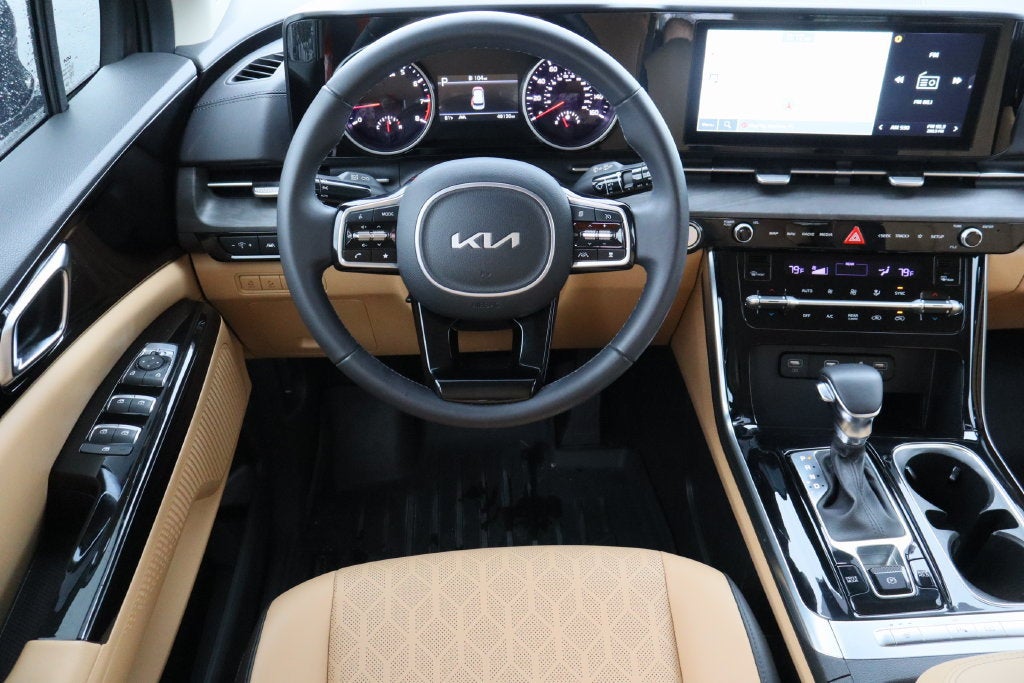 2023 Kia Carnival EX