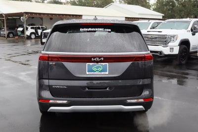 2023 Kia Carnival EX