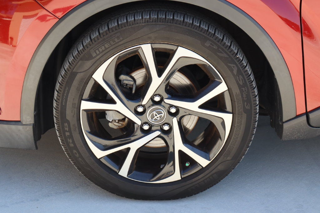 2018 Toyota C-HR XLE