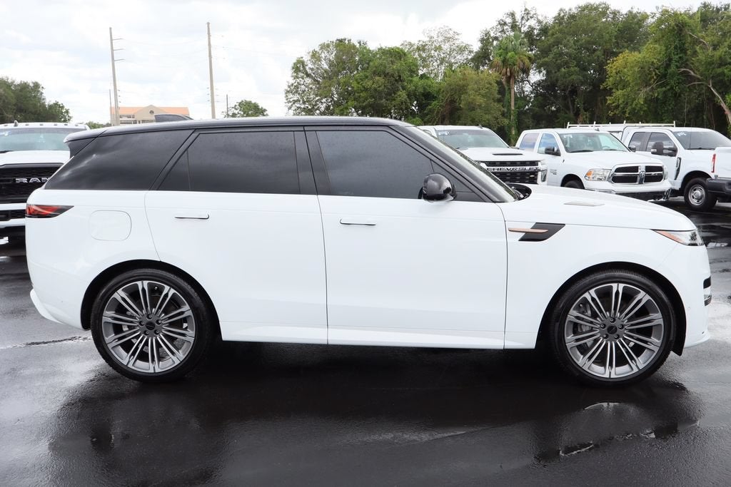 2026 Land Rover Range Rover Sport P400 Dynamic SE