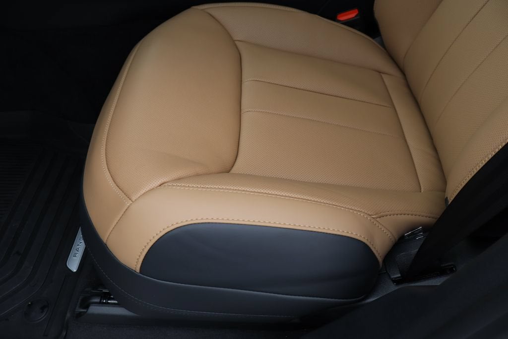 2026 Land Rover Range Rover Sport P400 Dynamic SE
