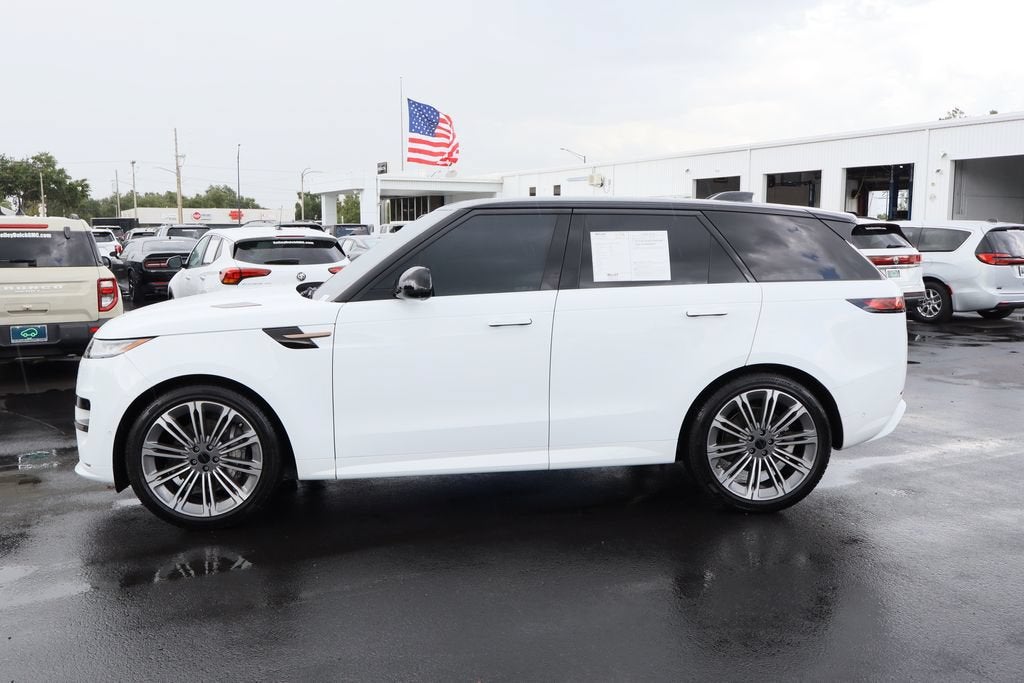2026 Land Rover Range Rover Sport P400 Dynamic SE