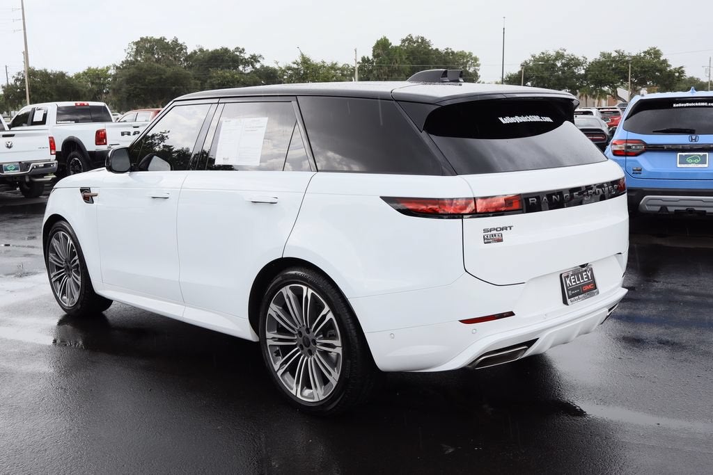 2026 Land Rover Range Rover Sport P400 Dynamic SE