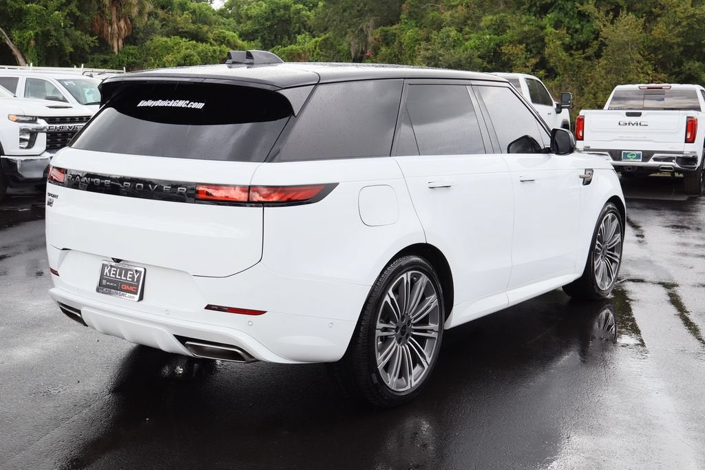 2026 Land Rover Range Rover Sport P400 Dynamic SE