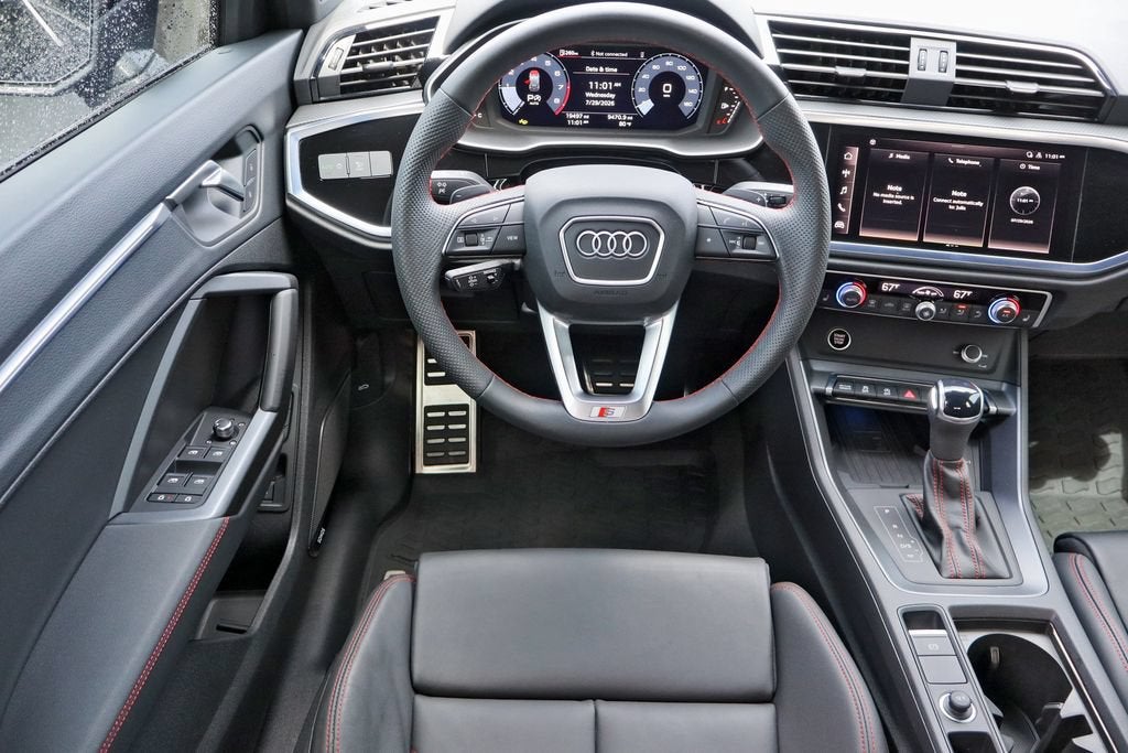 2025 Audi Q3 Premium 45 TFSI S line quattro Tiptronic